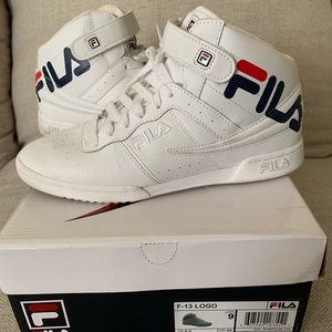 Women’s FILA shoe